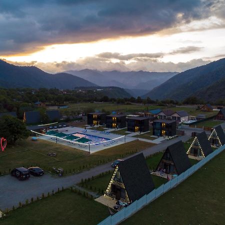 Park Hotel Bordzjomi Buitenkant foto